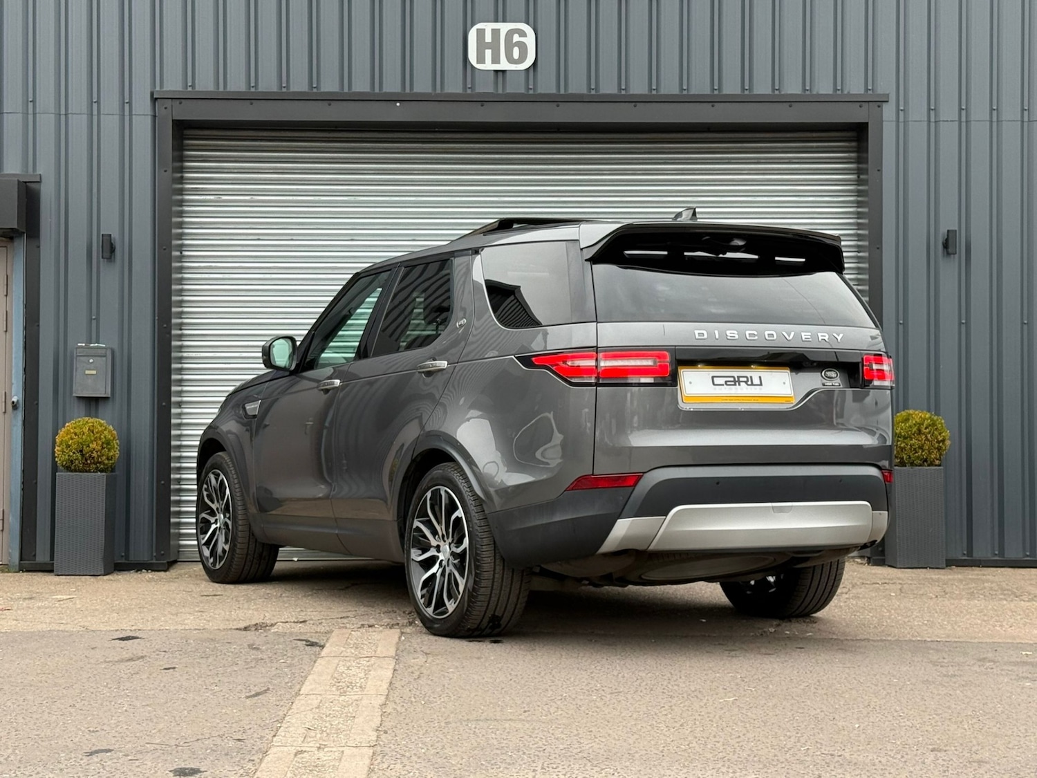 Used Land Rover Discovery 2018 for sale - 76184197: Photo 11