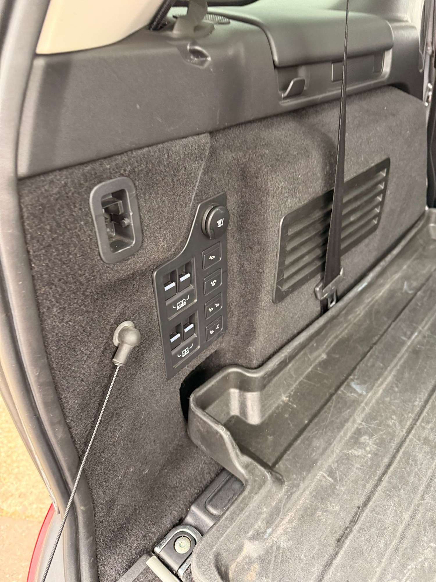 Used Land Rover Discovery 2018 for sale - 76184197: Photo 25