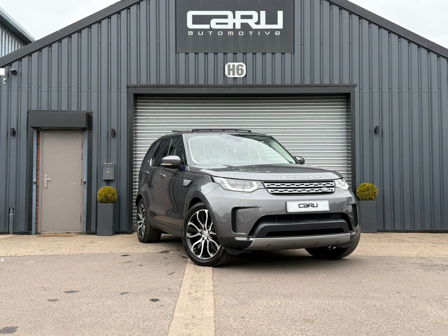 Used Land Rover Discovery 2018 for sale - 76184197: Photo 3