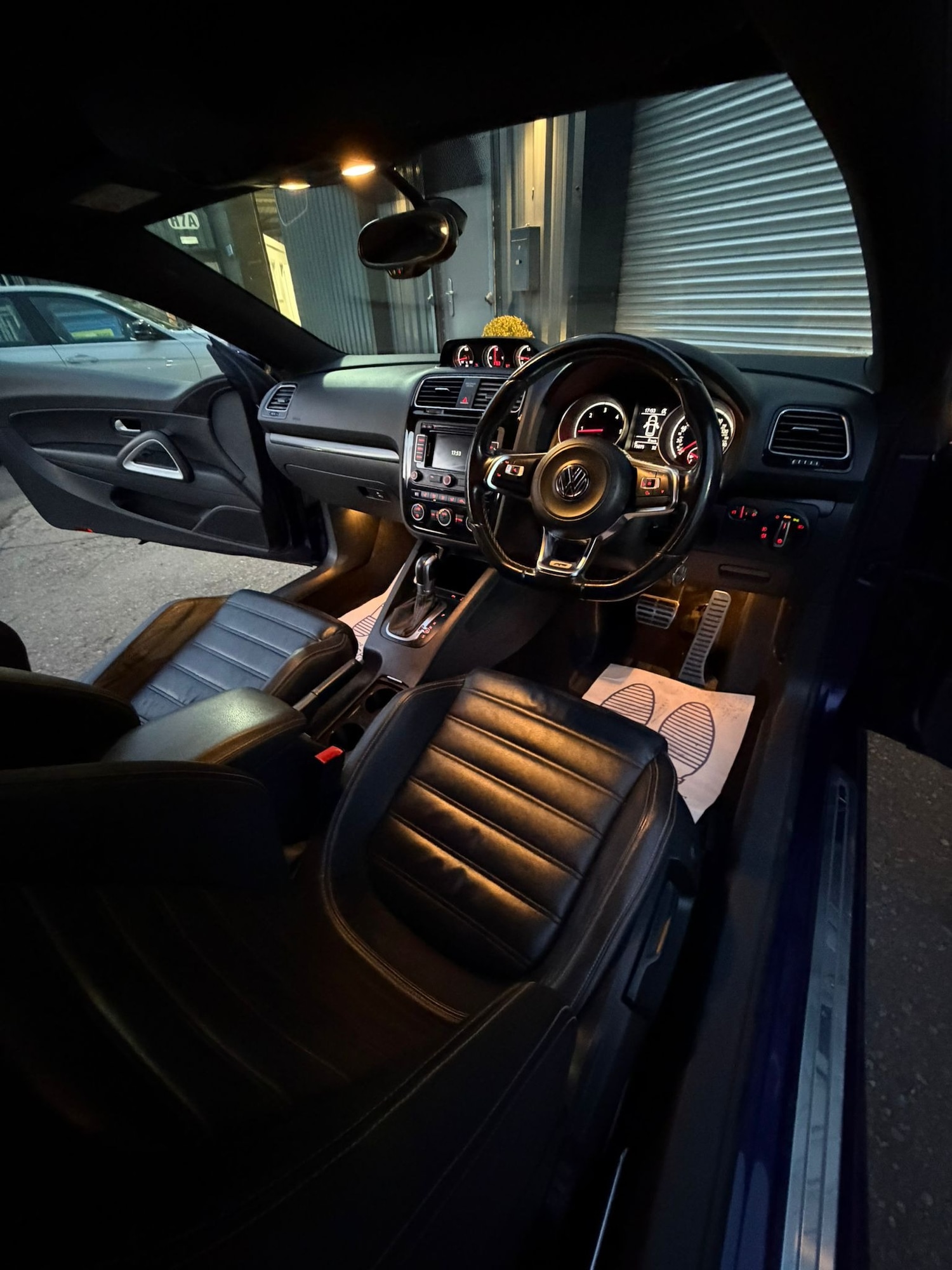 Used Volkswagen Scirocco 2015 for sale - 77689532: Photo 13