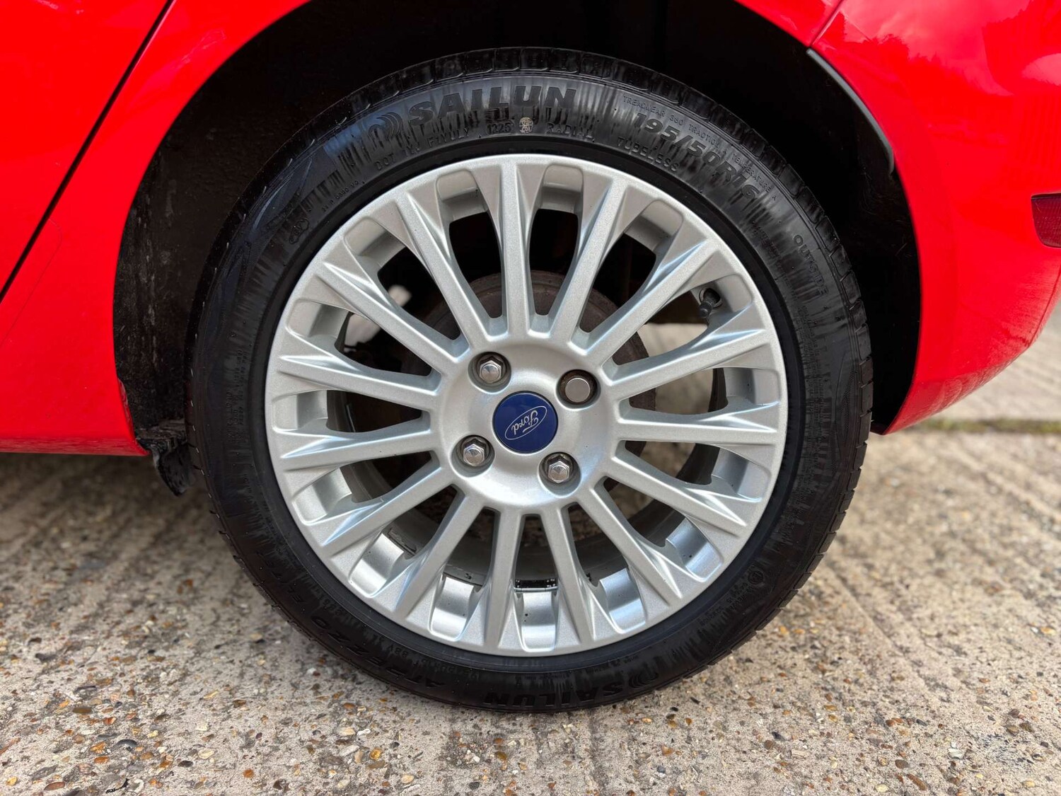 Used Ford Fiesta 2016 for sale - 76602034: Photo 22