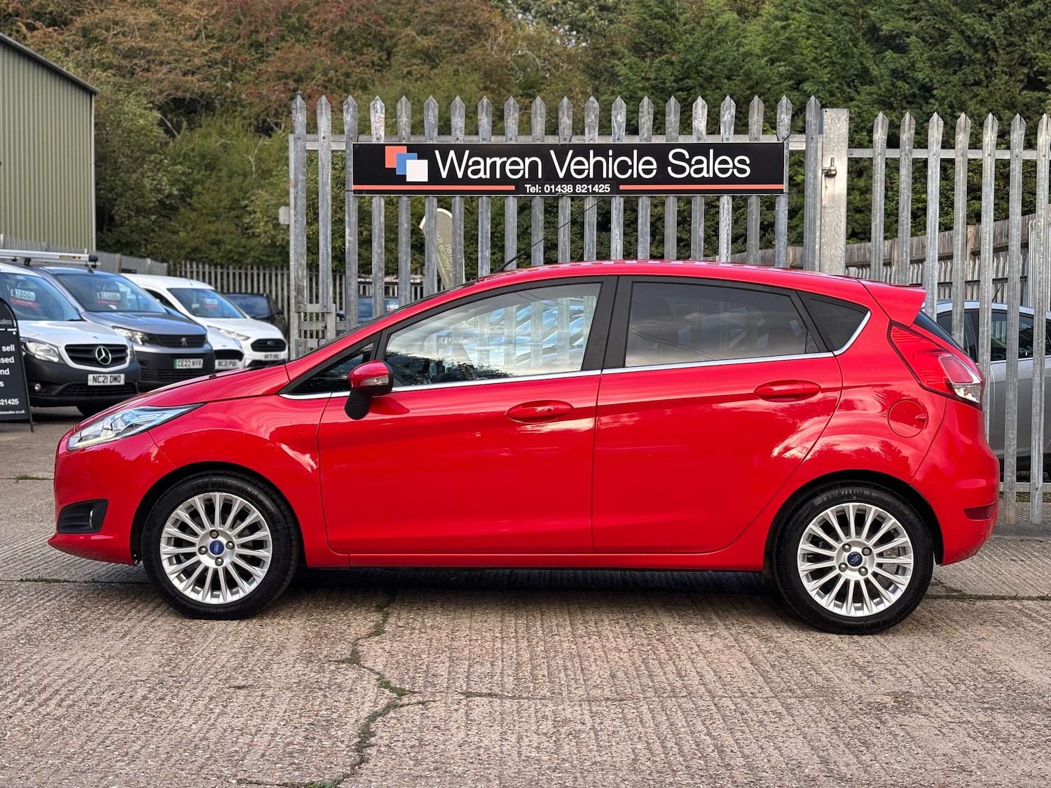 Used Ford Fiesta 2016 for sale - 76602034: Photo 6