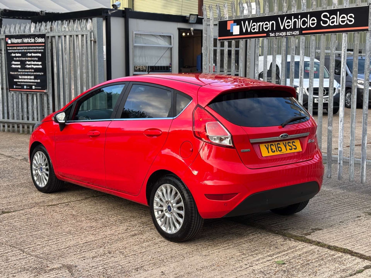 Used Ford Fiesta 2016 for sale - 76602034: Photo 8