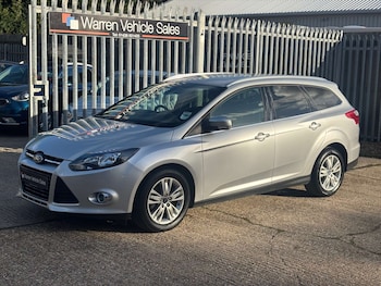 Used Ford Focus 2014 for sale - 76375102: Photo