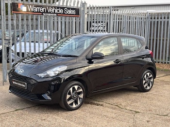 Used Hyundai i10 2023 for sale - 76518046: Photo