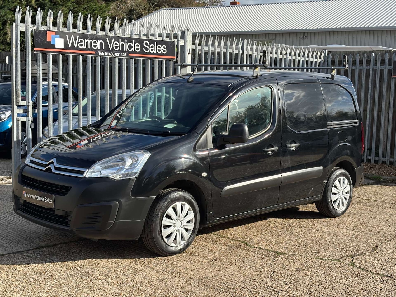 Used Citroen Berlingo 2015 for sale - 76343776: Photo 2