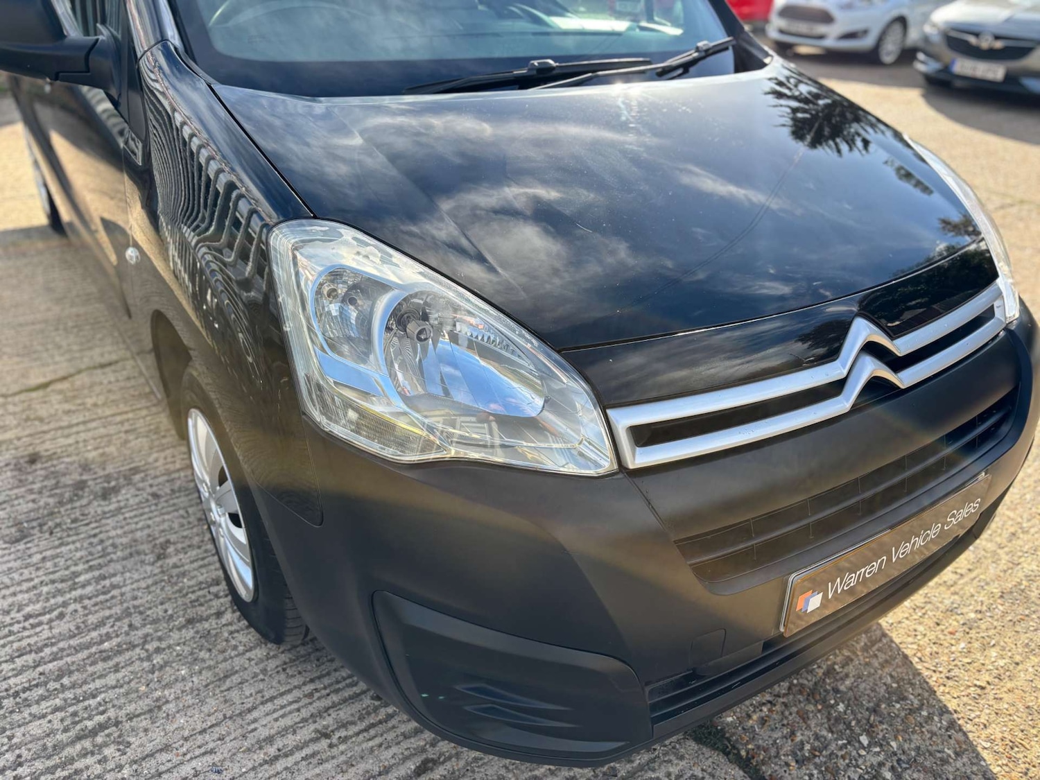 Used Citroen Berlingo 2015 for sale - 76343776: Photo 21