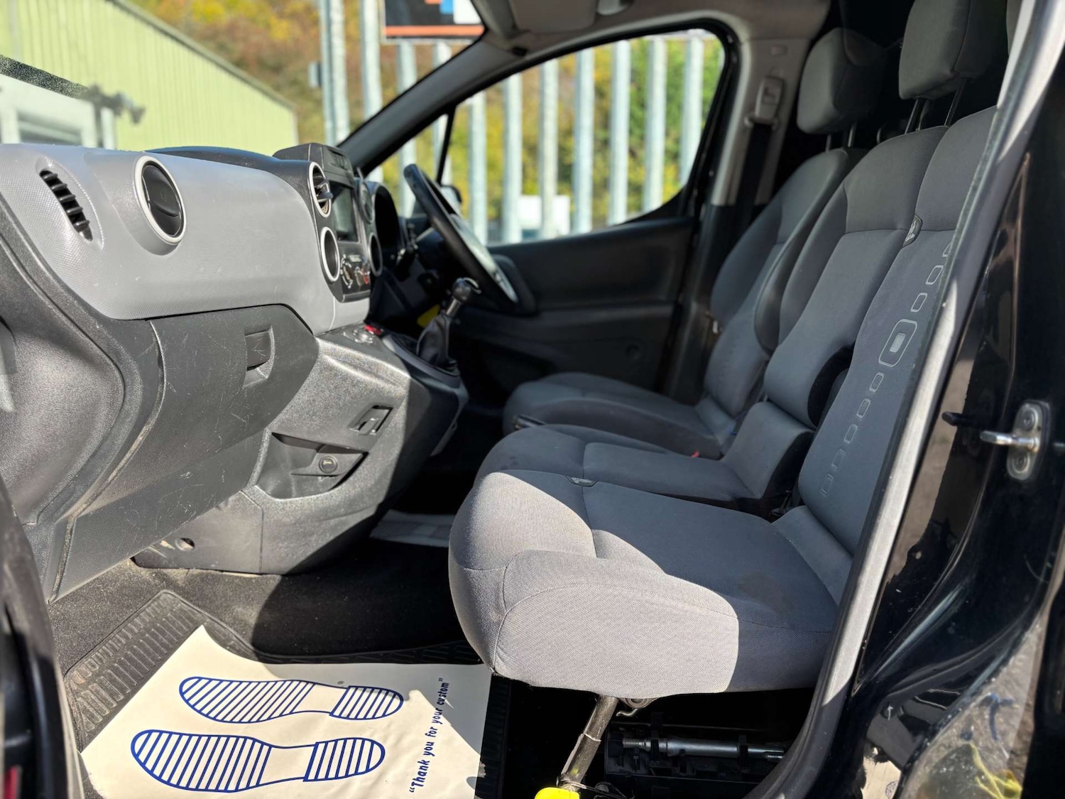 Used Citroen Berlingo 2015 for sale - 76343776: Photo 28