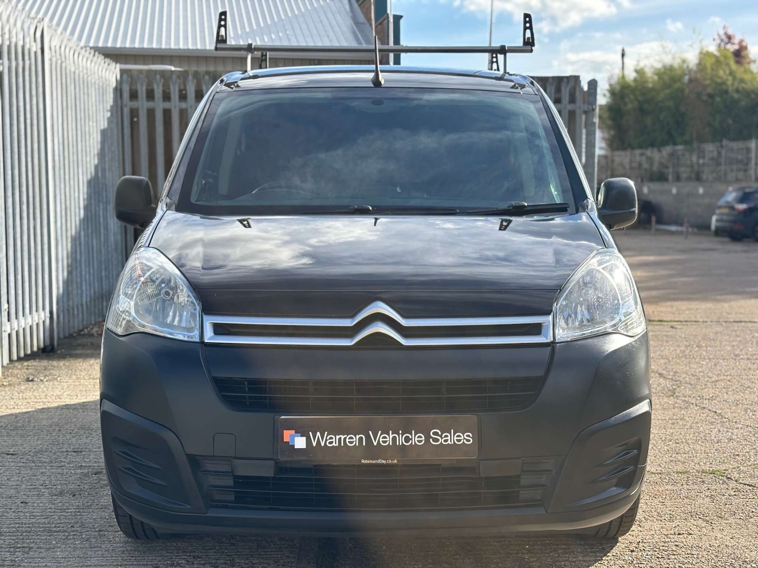 Used Citroen Berlingo 2015 for sale - 76343776: Photo 3