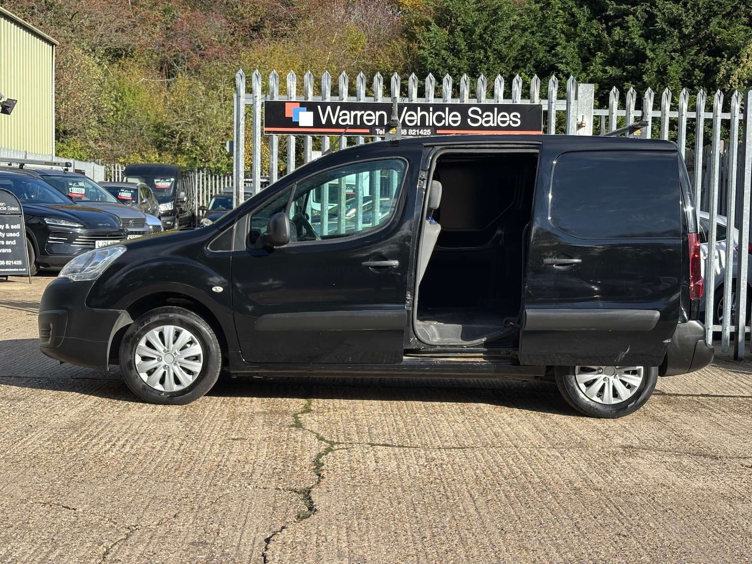 Used Citroen Berlingo 2015 for sale - 76343776: Photo 6
