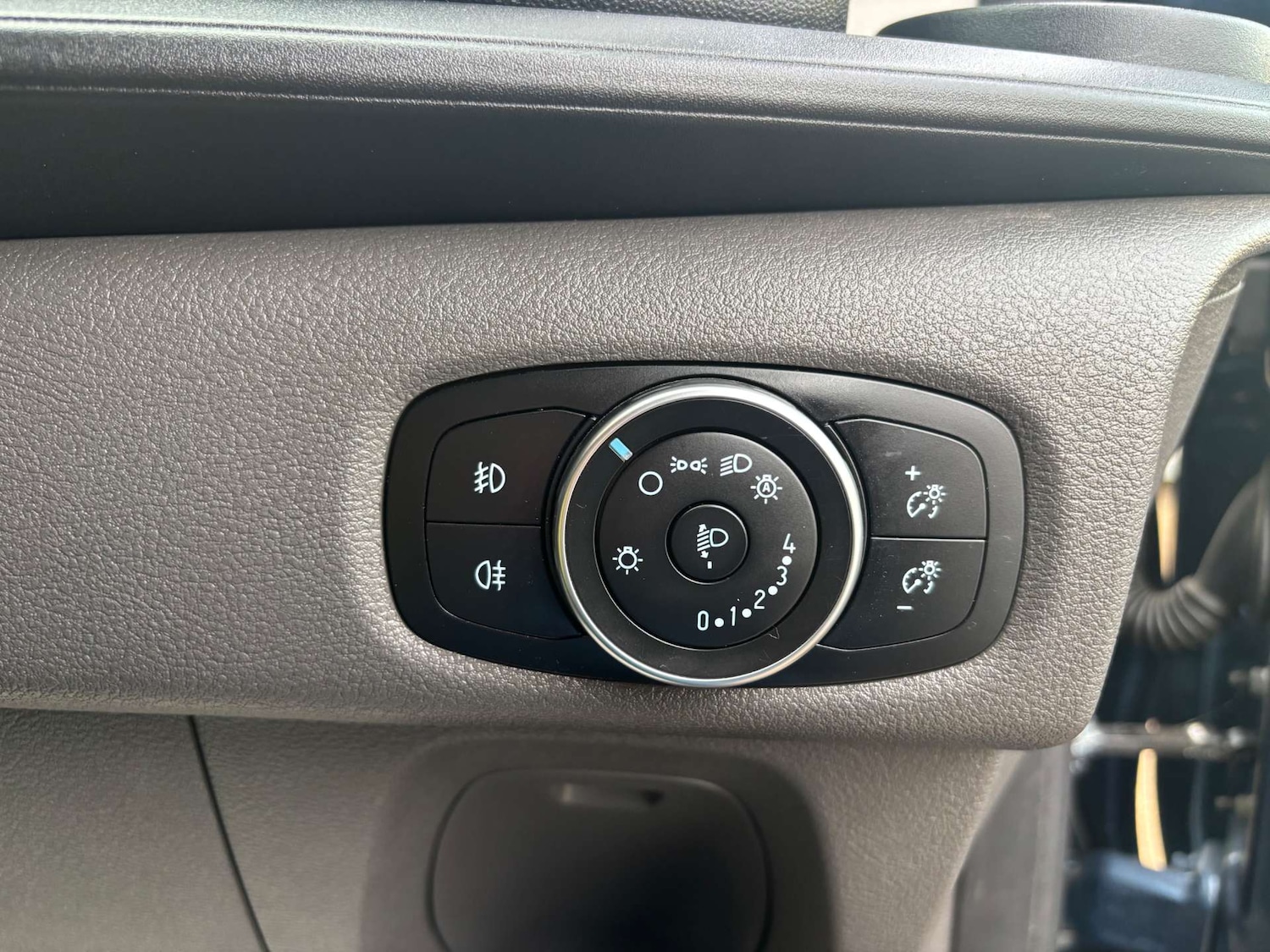 Used Ford Transit Custom 2020 for sale - 76461202: Photo 46