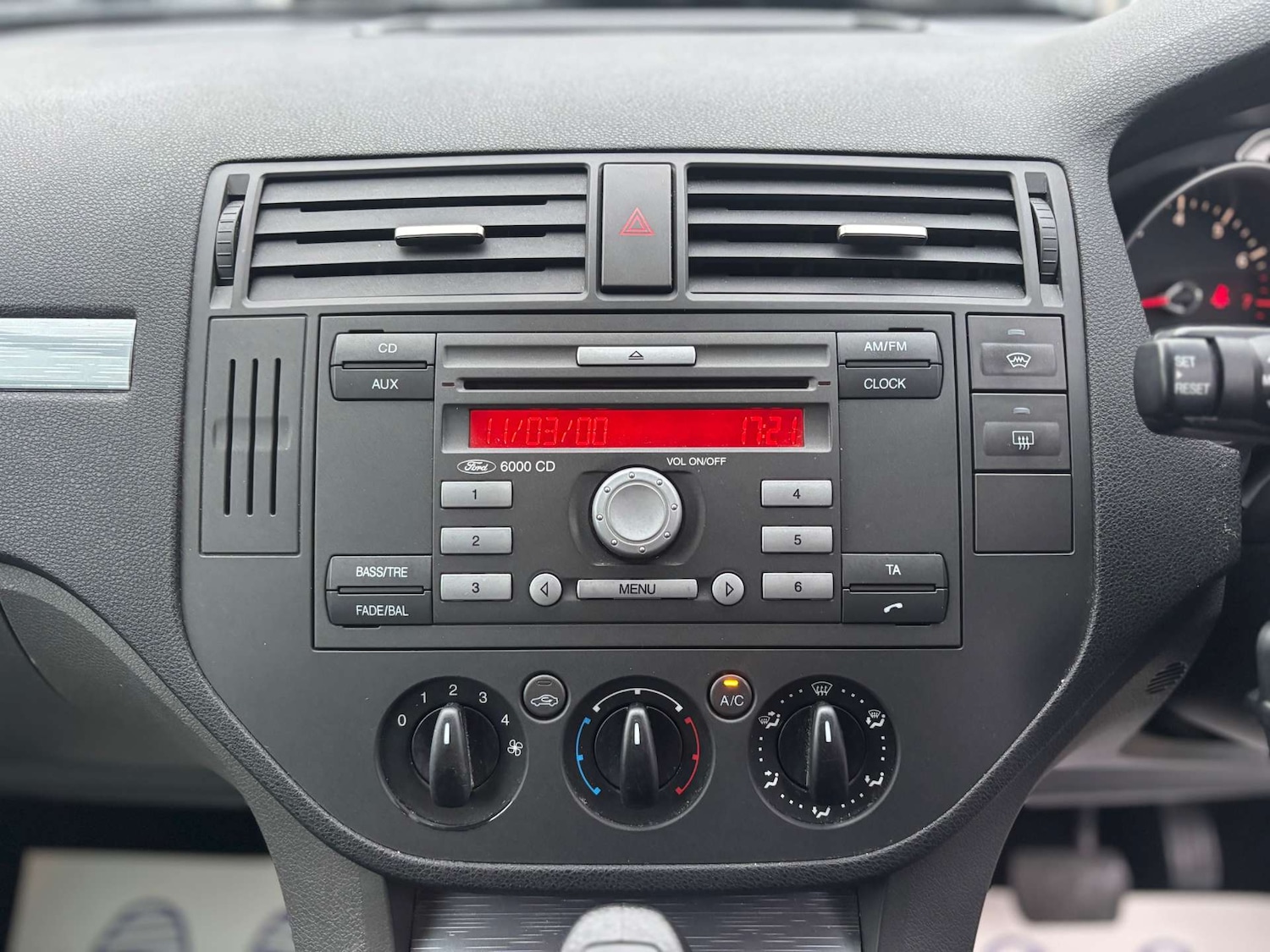 Used Ford C-Max 2008 for sale - 76290962: Photo 28