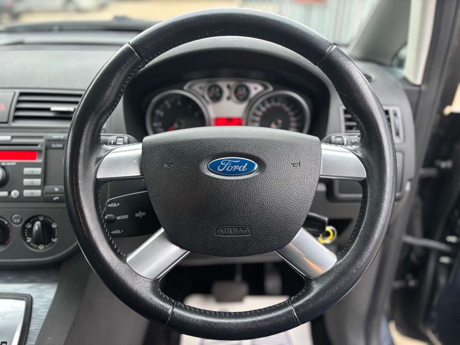 Used Ford C-Max 2008 for sale - 76290962: Photo 32