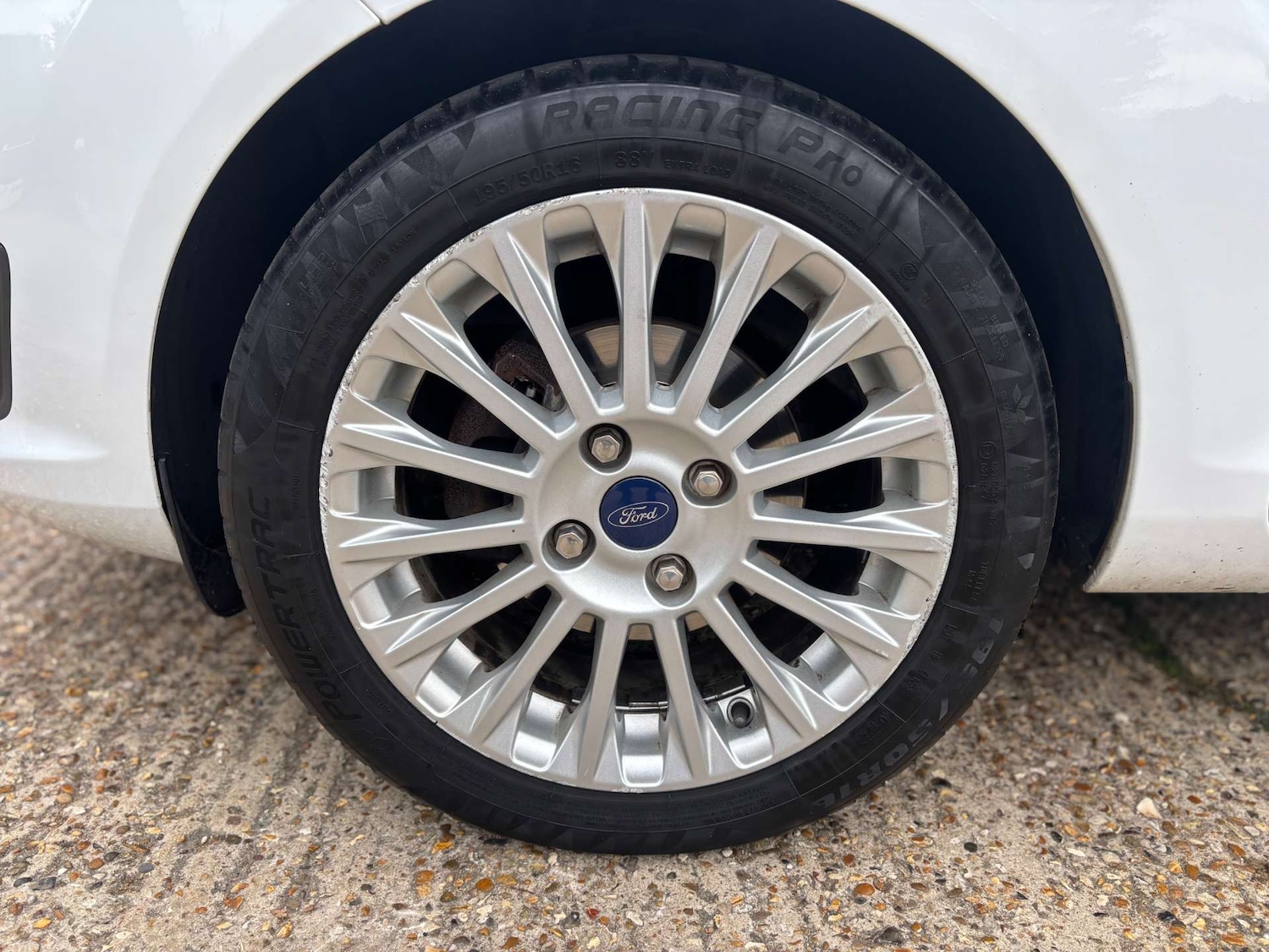 Used Ford Fiesta 2012 for sale - 76313287: Photo 23