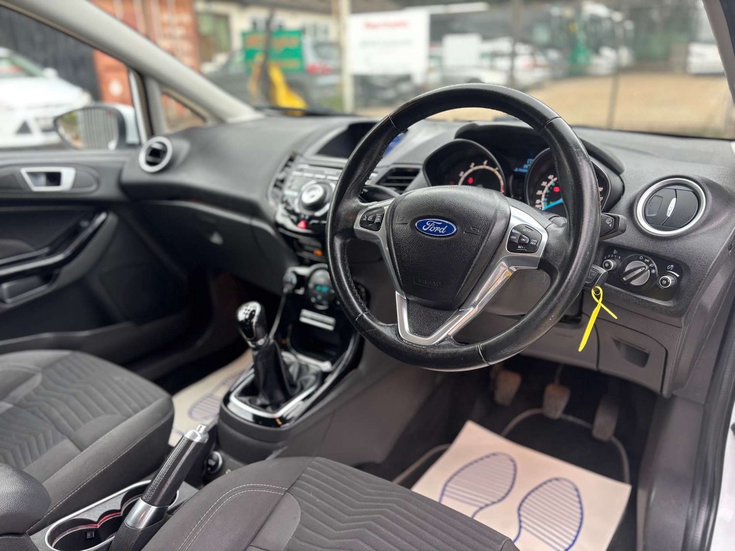 Used Ford Fiesta 2012 for sale - 76313287: Photo 29