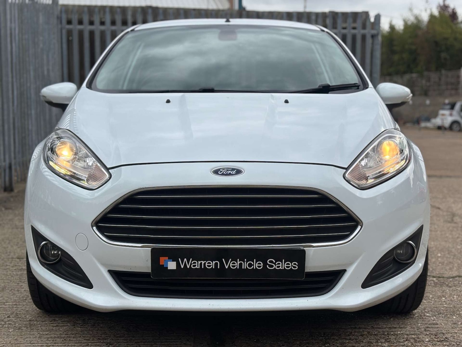 Used Ford Fiesta 2012 for sale - 76313287: Photo 3