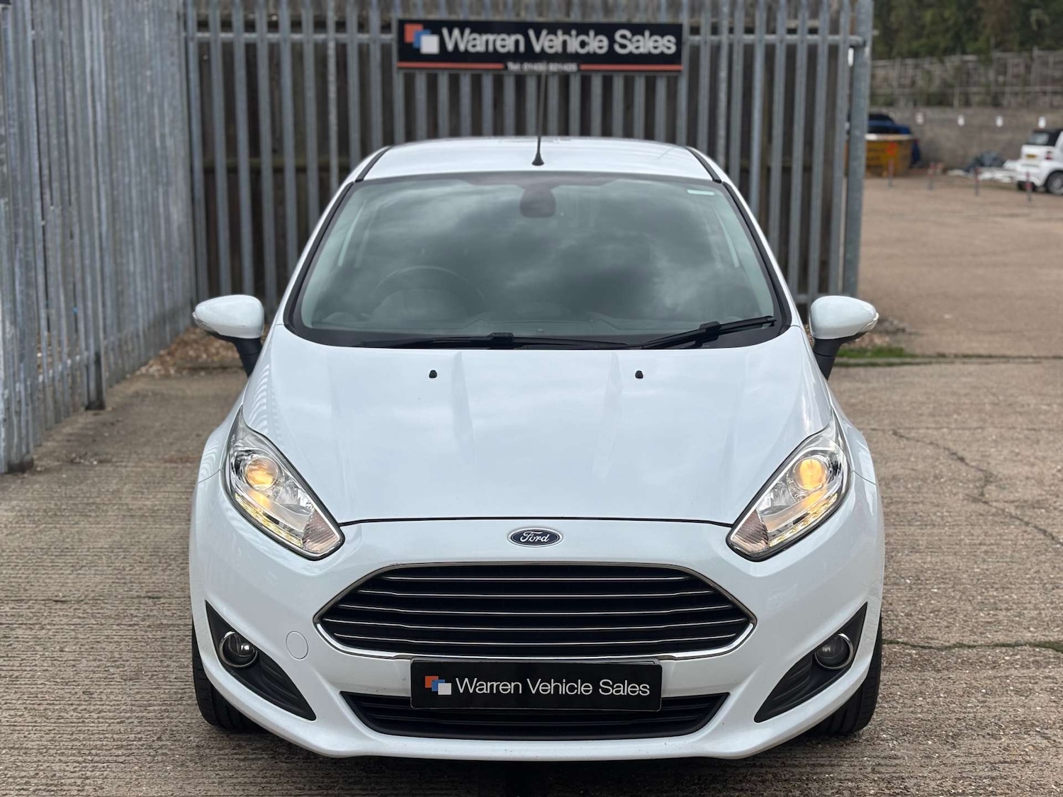 Used Ford Fiesta 2012 for sale - 76313287: Photo 4