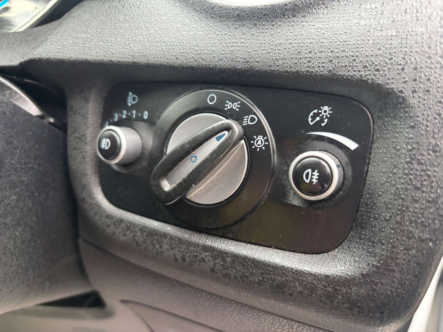 Used Ford Fiesta 2012 for sale - 76313287: Photo 44