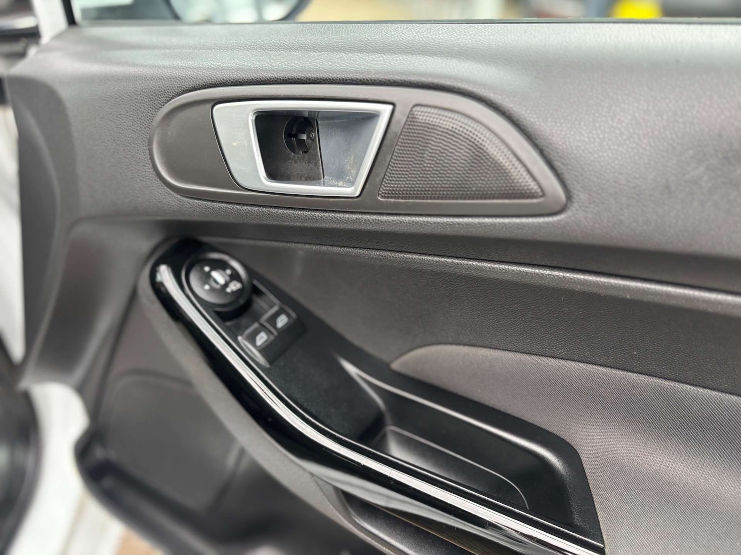 Used Ford Fiesta 2012 for sale - 76313287: Photo 48