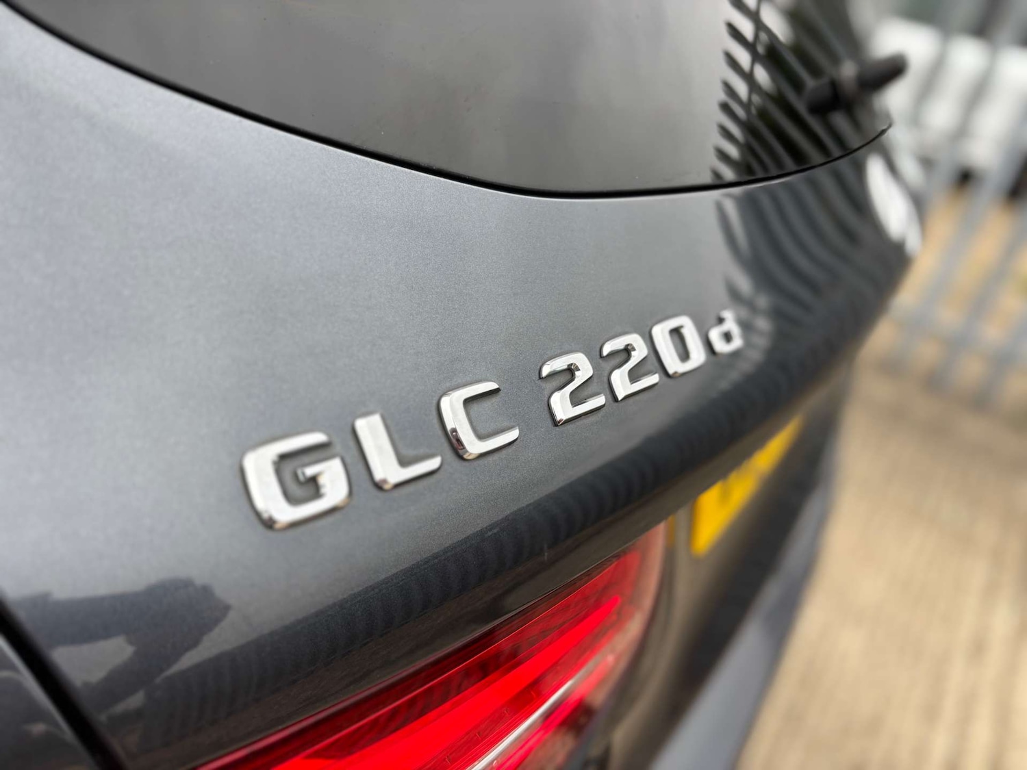 Used Mercedes-Benz GLC 2015 for sale - 76601636: Photo 26