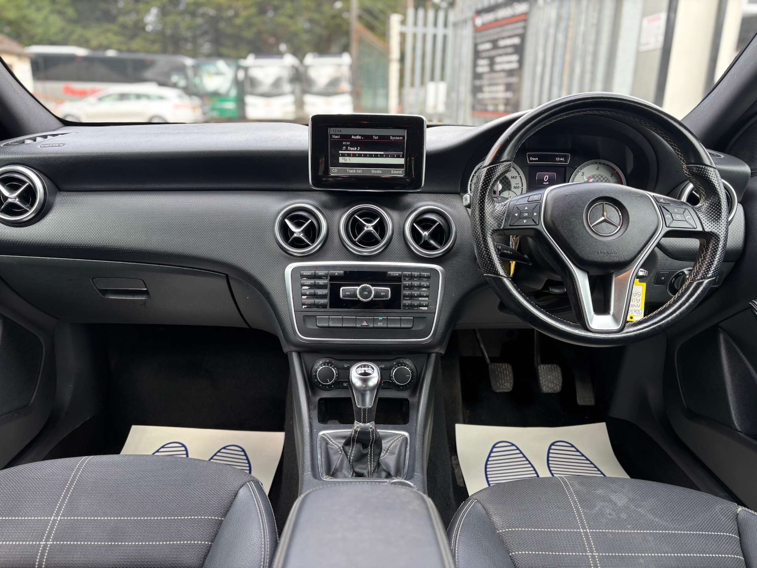 Used Mercedes-Benz A-Class 2013 for sale - 76565650: Photo 23