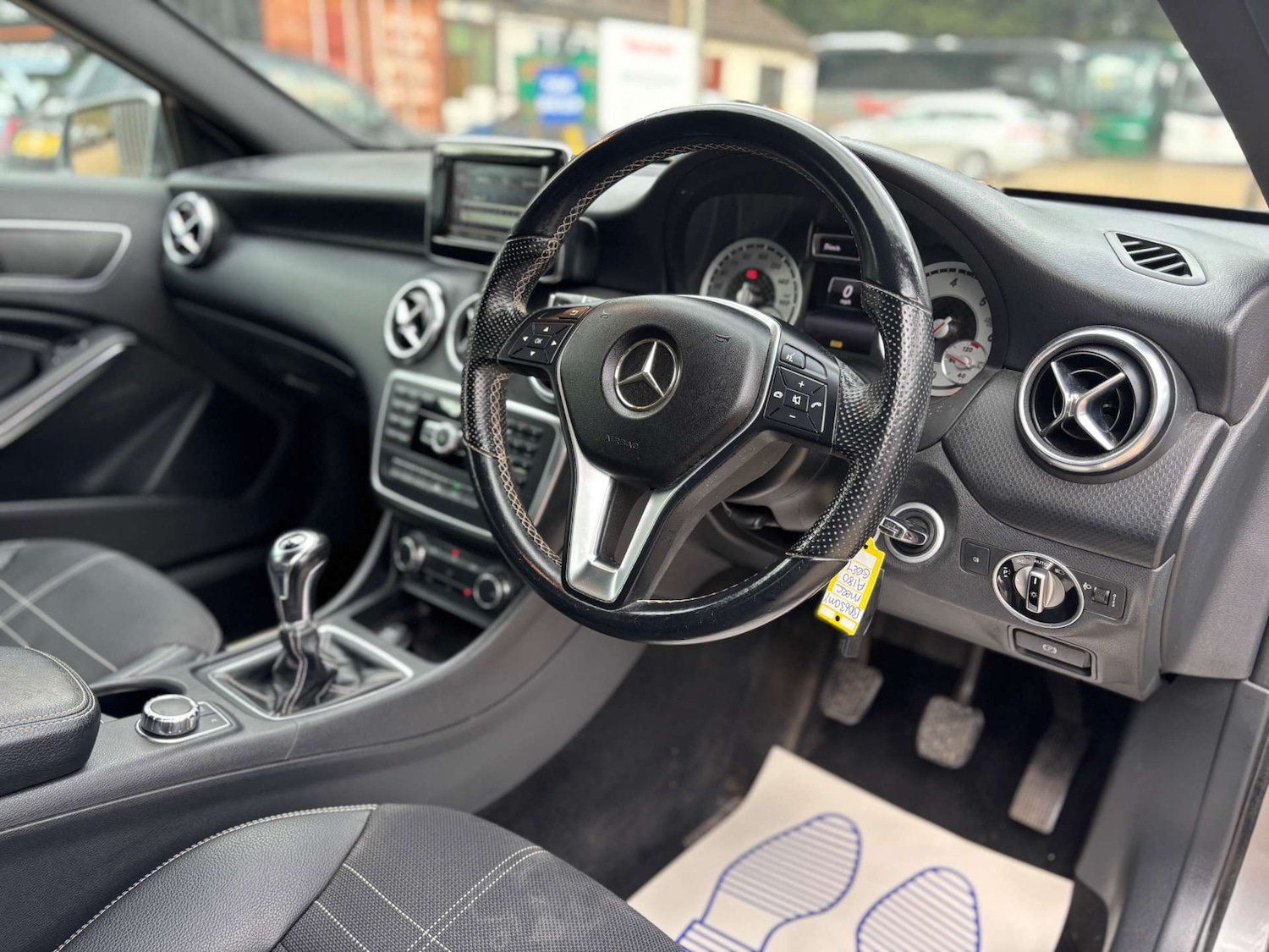 Used Mercedes-Benz A-Class 2013 for sale - 76565650: Photo 24