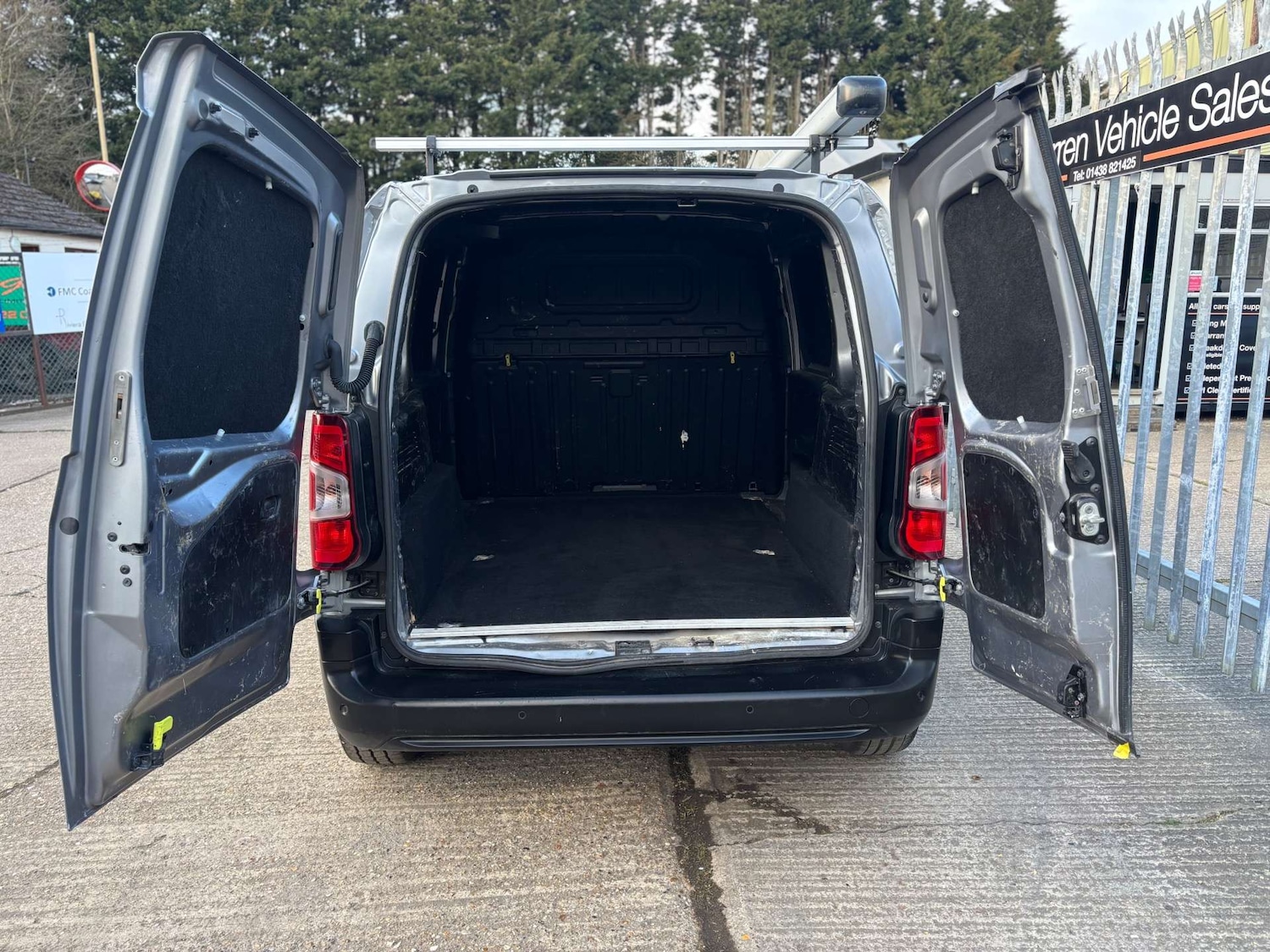 Used Peugeot Partner 2022 for sale - 76600999: Photo 12