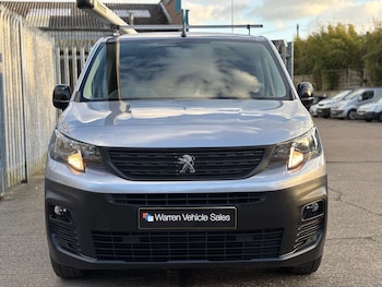 Used Peugeot Partner 2022 for sale - 76600999: Photo