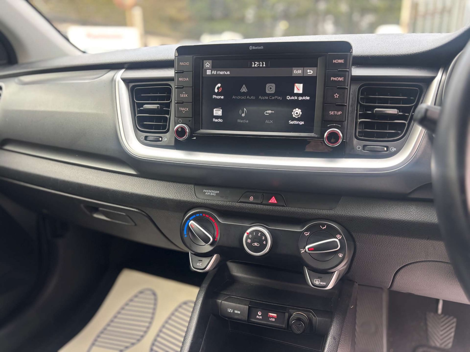 Used Kia Stonic 2019 for sale - 76611178: Photo 33