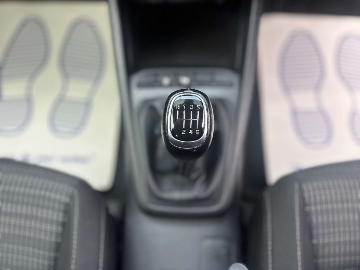 Used Kia Stonic 2019 for sale - 76611178: Photo 38