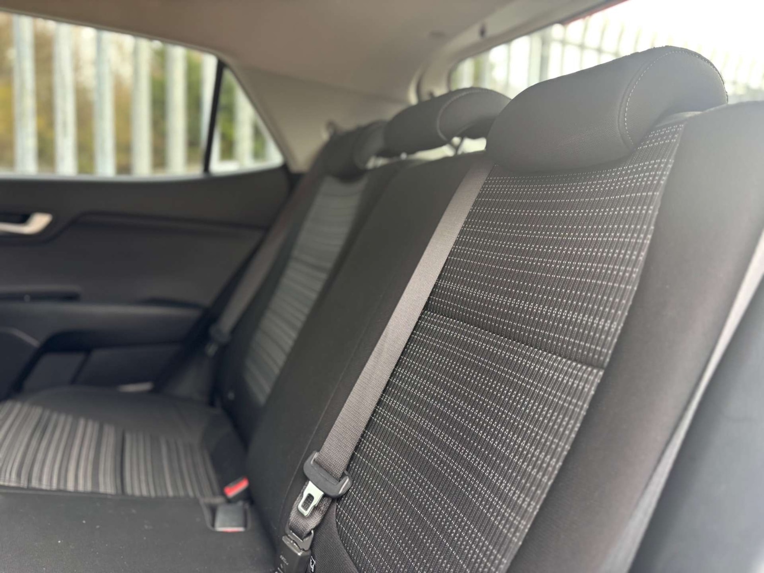 Used Kia Stonic 2019 for sale - 76611178: Photo 49