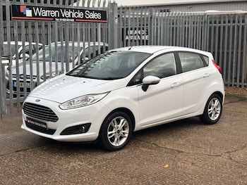 Used Ford Fiesta 2015 for sale - 76437876: Photo