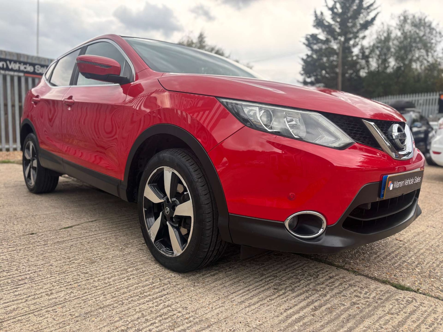 Used Nissan Qashqai 2015 for sale - 76427113: Photo 12