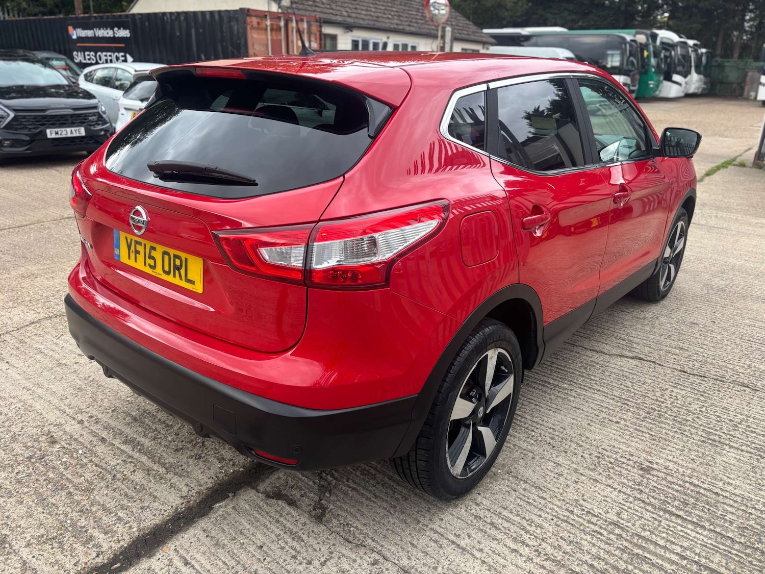 Used Nissan Qashqai 2015 for sale - 76427113: Photo 16