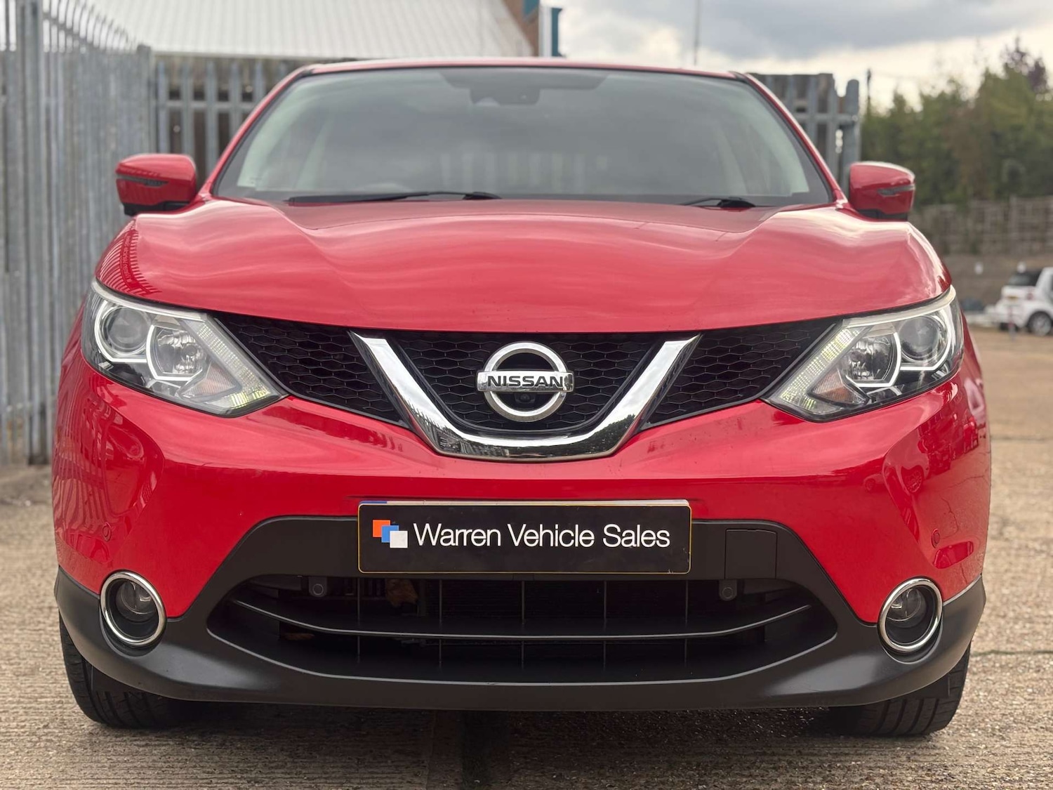 Used Nissan Qashqai 2015 for sale - 76427113: Photo 3