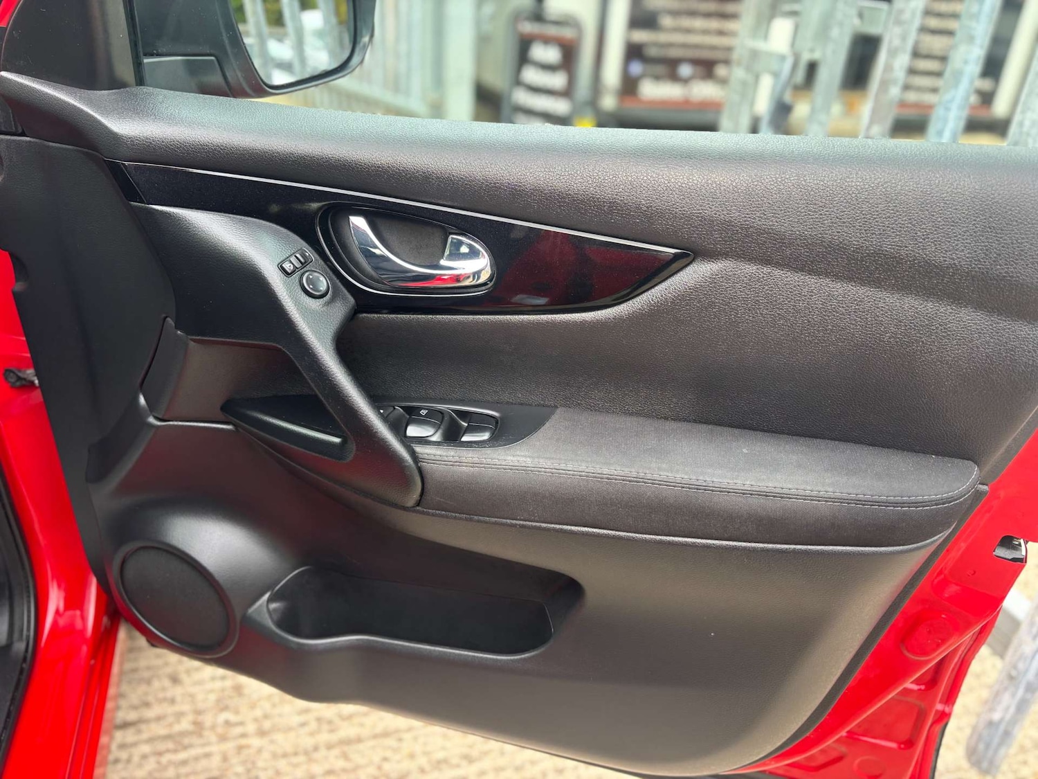 Used Nissan Qashqai 2015 for sale - 76427113: Photo 48