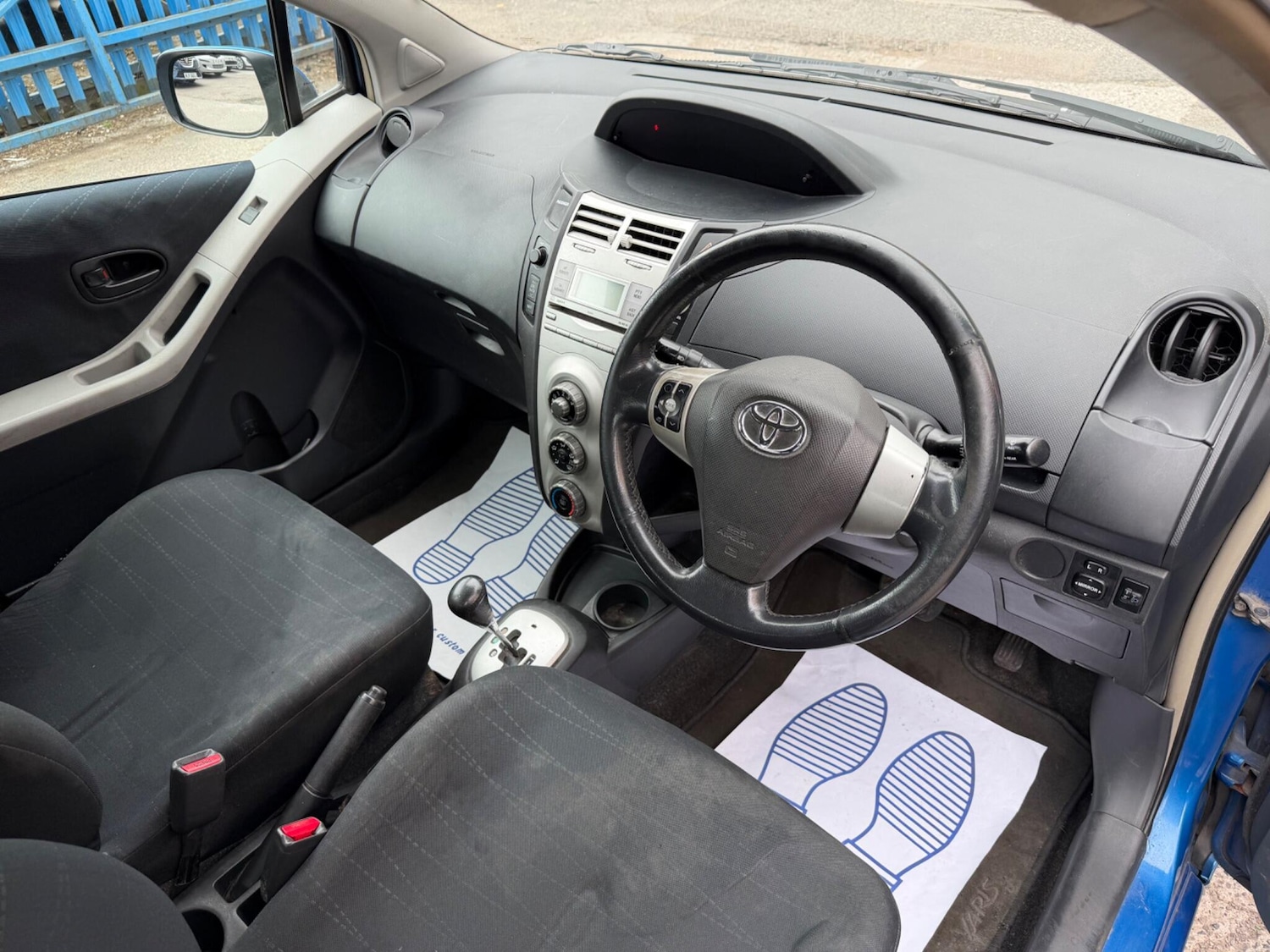 Used Toyota Yaris 2006 for sale - 78184910: Photo 12