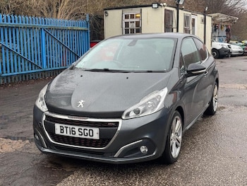 Used Peugeot 208 2016 for sale - 78072781: Photo