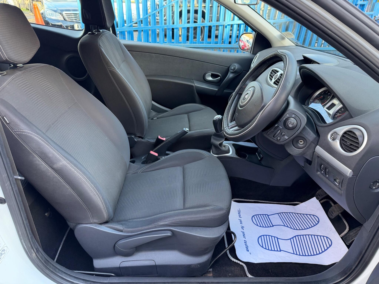 Used Renault Clio 2009 for sale - 78086069: Photo 13