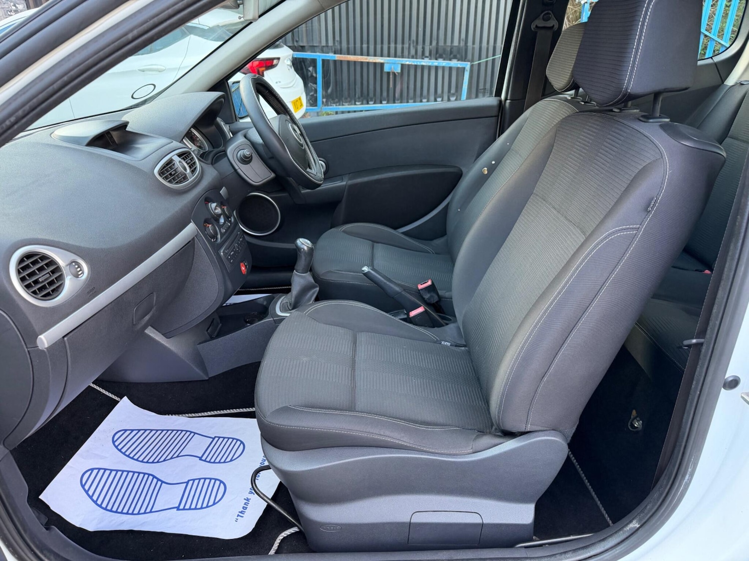 Used Renault Clio 2009 for sale - 78086069: Photo 14