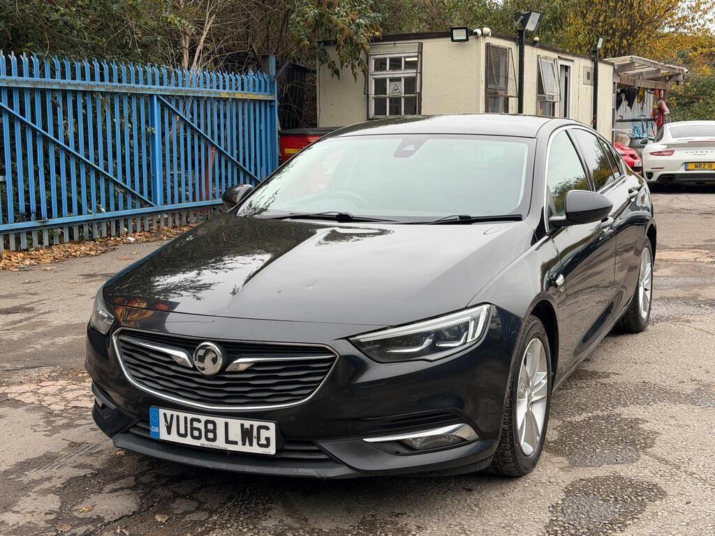 Used Vauxhall Insignia 2018 for sale - 78072085: Photo 2