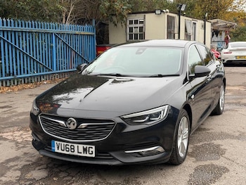 Used Vauxhall Insignia 2018 for sale - 78072085: Photo