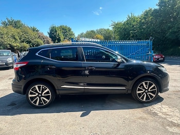 Used Nissan Qashqai 2015 for sale - 79539930: Photo