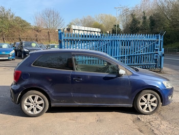 Used Volkswagen Polo 2011 for sale - 78072249: Photo