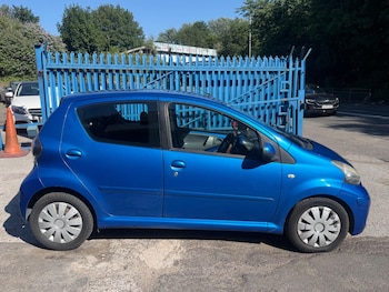 Used Toyota AYGO 2009 for sale - 79026158: Photo