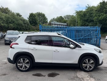 Used Peugeot 2008 2016 for sale - 79688569: Photo