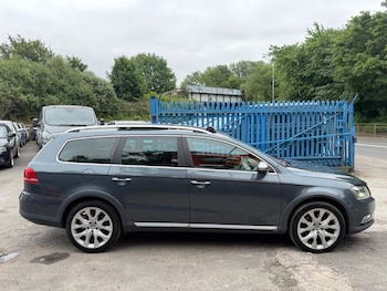 Used Volkswagen Passat 2012 for sale - 78814952: Photo