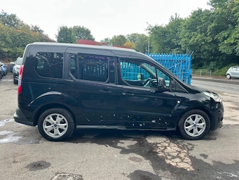 Used Ford Tourneo Connect 2014 for sale - 79576546: Photo