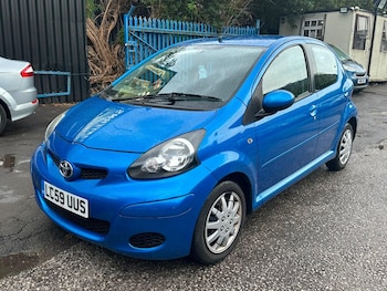 Used Toyota AYGO 2009 for sale - 79602256: Photo