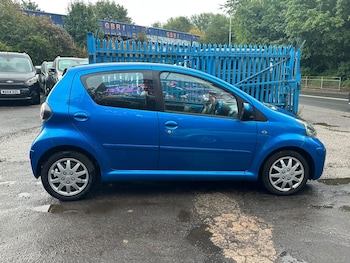 Used Toyota AYGO 2009 for sale - 79602256: Photo